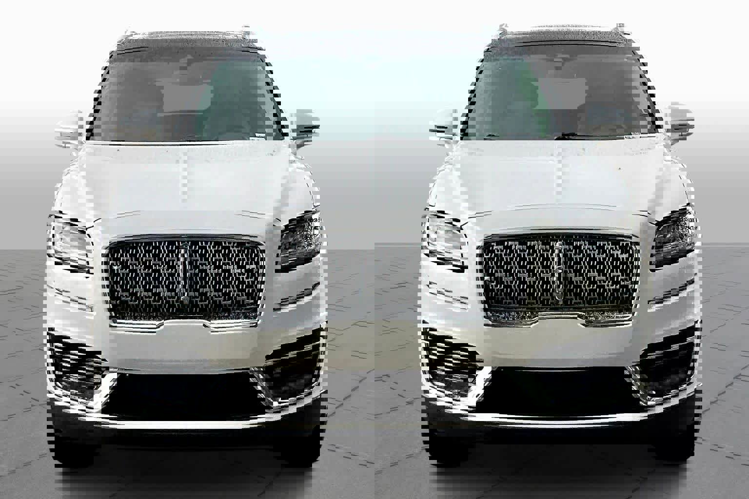 Used 2019 Lincoln Nautilus Reserve FWD image 4