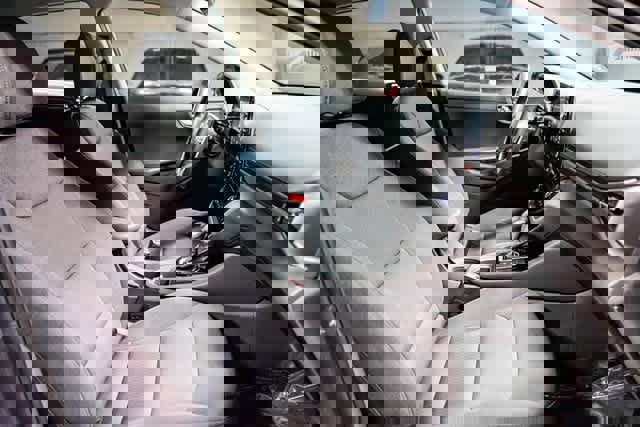 Used 2020 Hyundai Ioniq SEL image 15