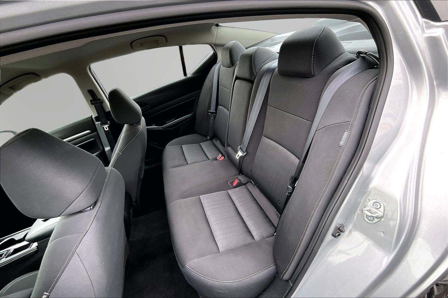 Used 2023 Nissan Altima 2.5 SV FWD image 18