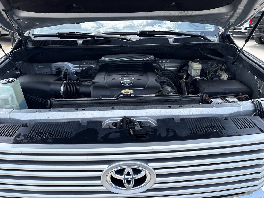 Used 2014 Toyota Tundra Limited w/ Limited Premium Package AWD/4WD image 23