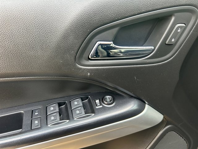 Used 2019 Chevrolet Colorado ZR2 image 21