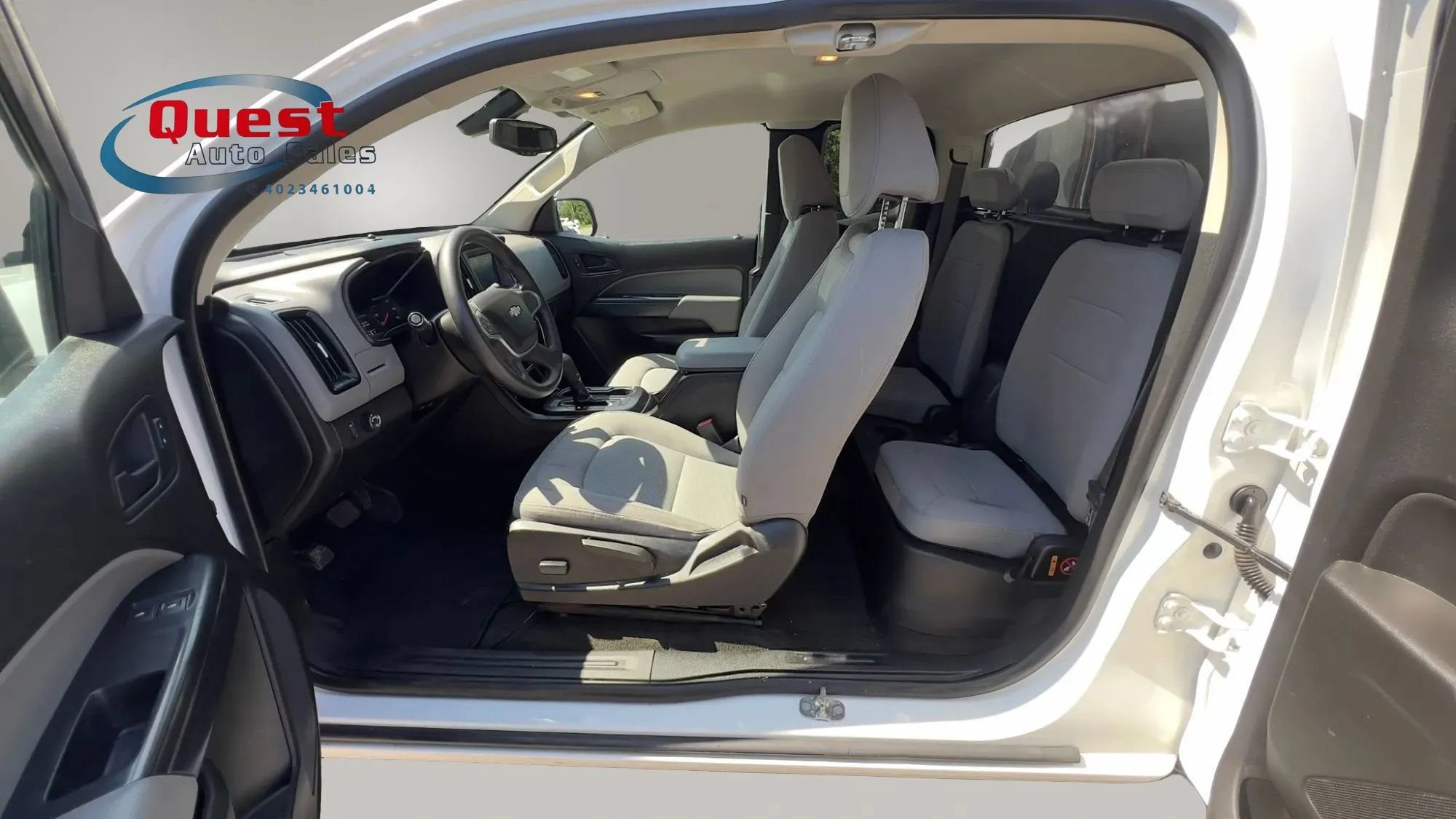 Used 2017 Chevrolet Colorado W/T w/ WT Convenience Package RWD image 17