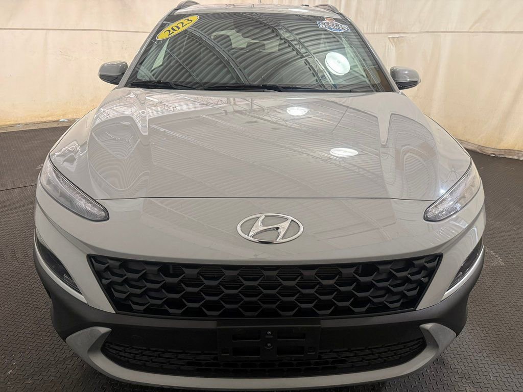 Certified 2023 Hyundai Kona SEL w/ Convenience Package image 3