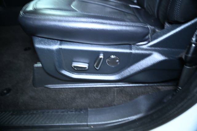 Used 2021 Ford Expedition Limited image 28