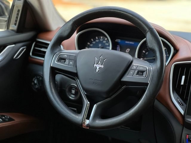 Used 2017 Maserati Ghibli S Q4 AWD/4WD image 30