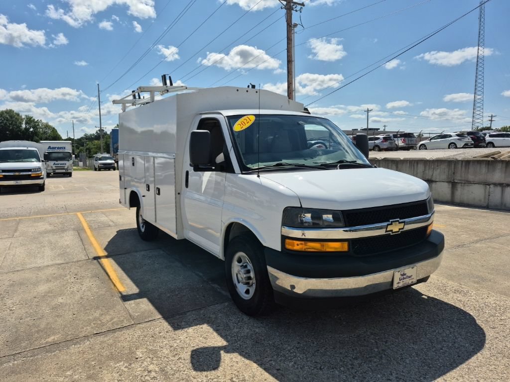 Used 2021 Chevrolet Express 3500 w/ Power Convenience Package RWD image 1