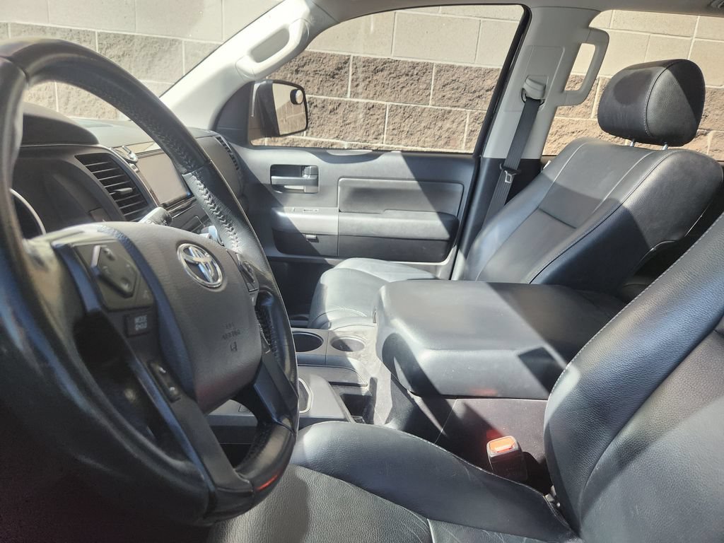 Used 2018 Toyota Sequoia TRD Sport AWD/4WD image 11