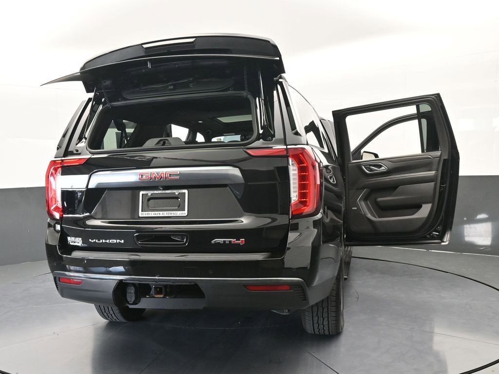 Used 2022 GMC Yukon XL AT4 w/ AT4 Premium Package image 95