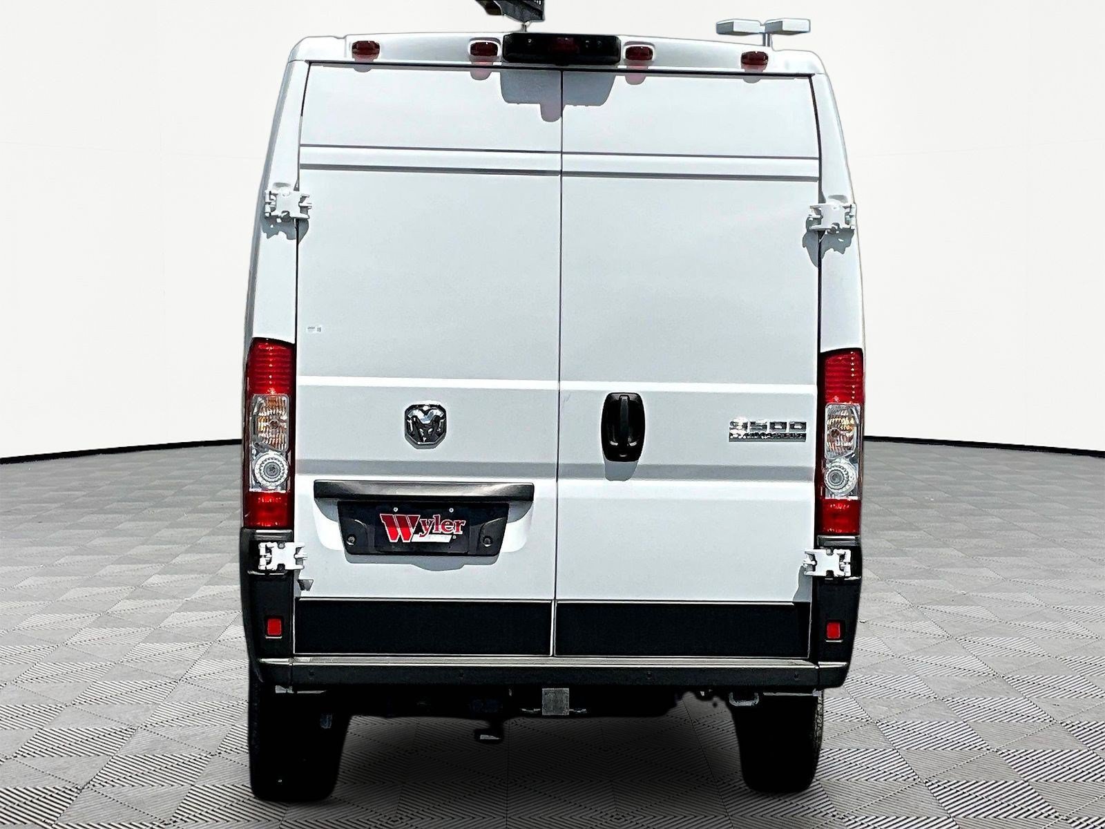 New 2026 RAM ProMaster 3500 w/ Safety Group FWD image 5