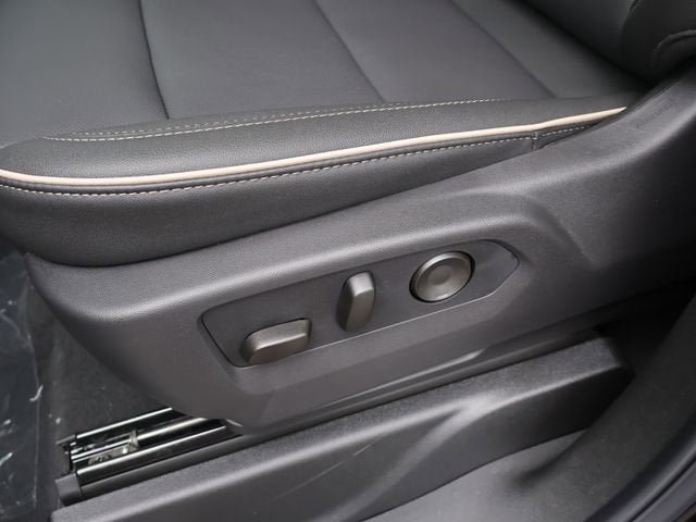 New 2026 GMC Yukon XL Elevation w/ Elevation Premium Package AWD/4WD image 25