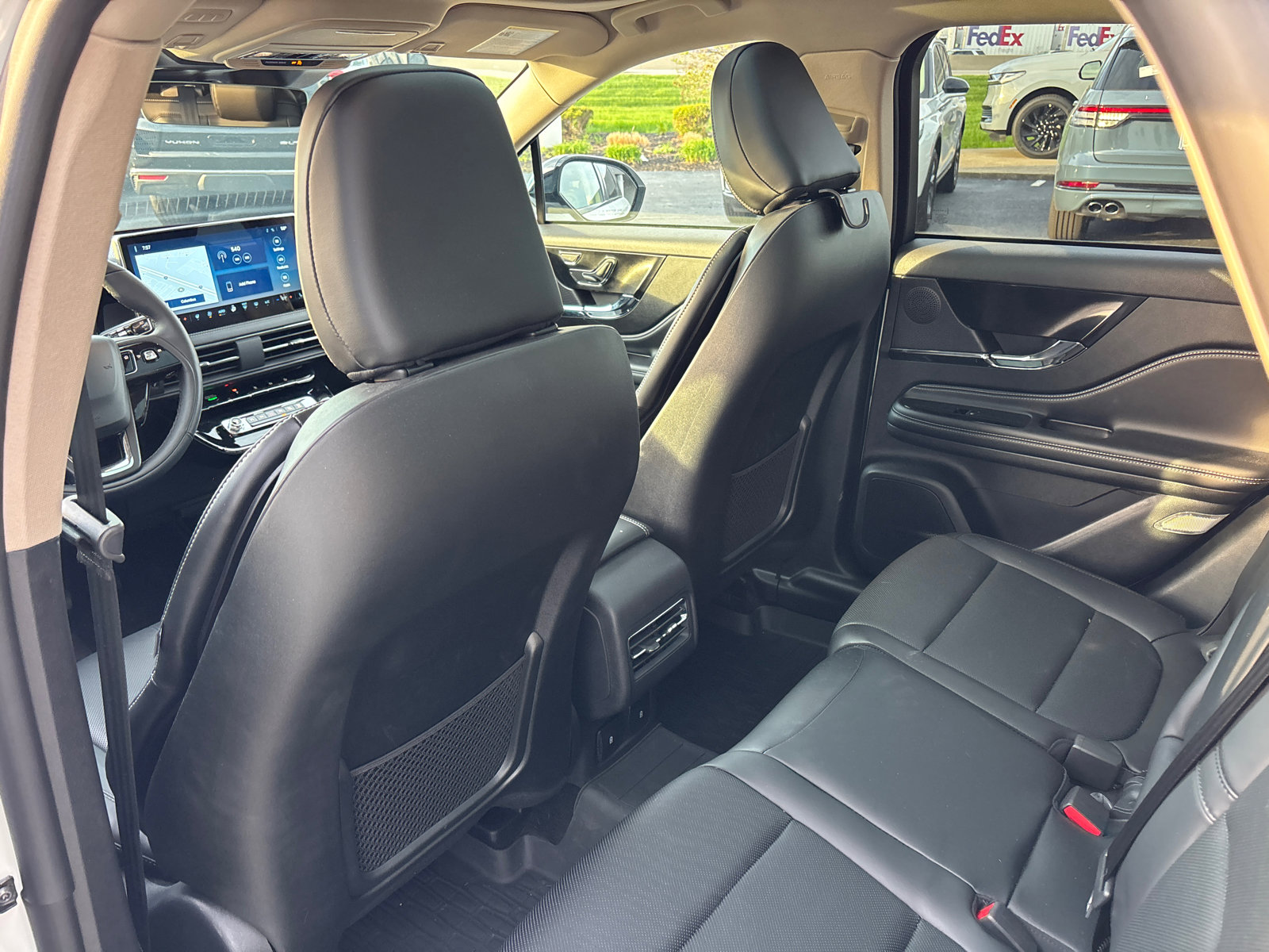 Used 2025 Lincoln Corsair AWD w/ Equipment Group 101A image 27