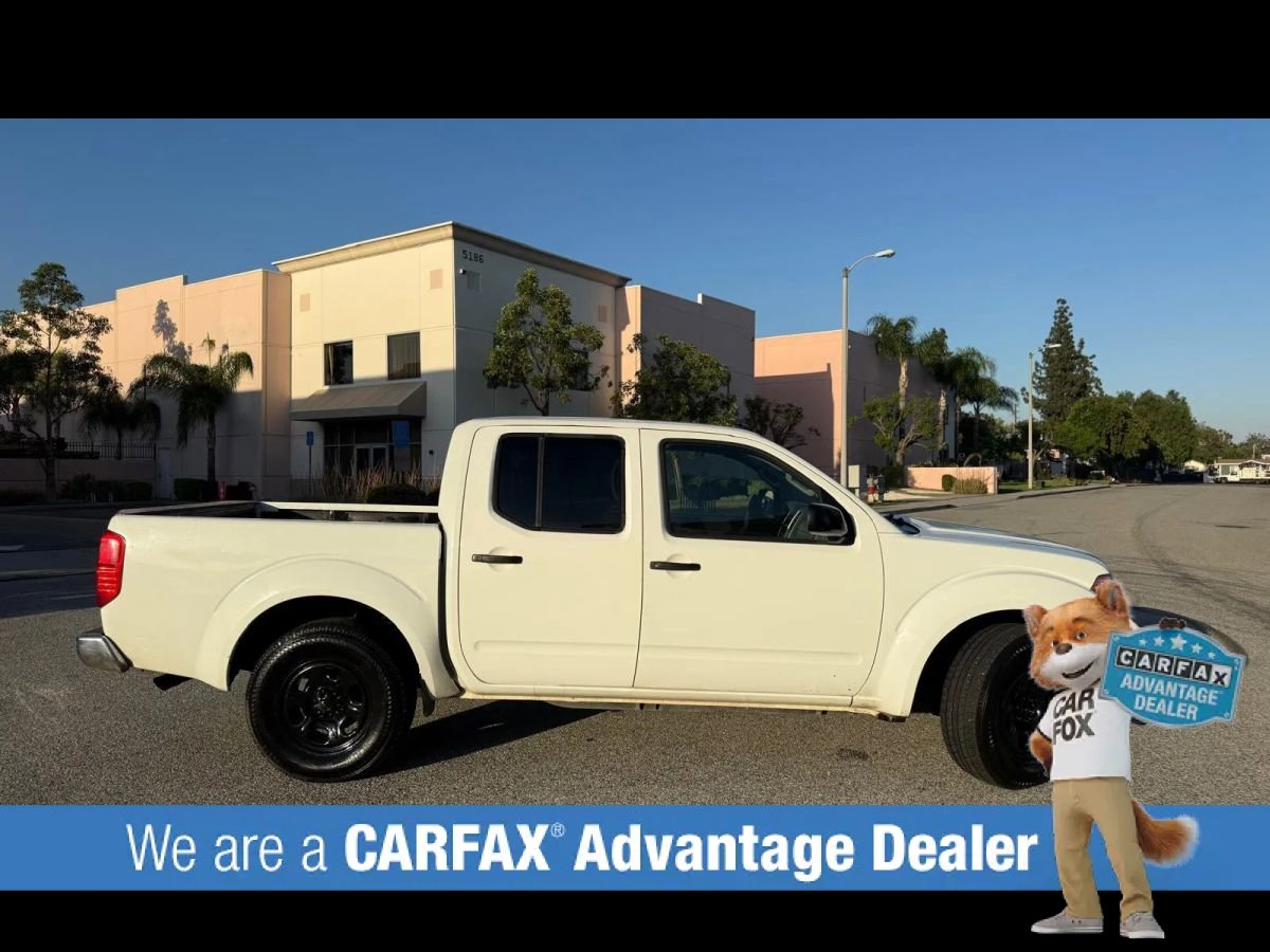 Used 2014 Nissan Frontier S RWD image 5