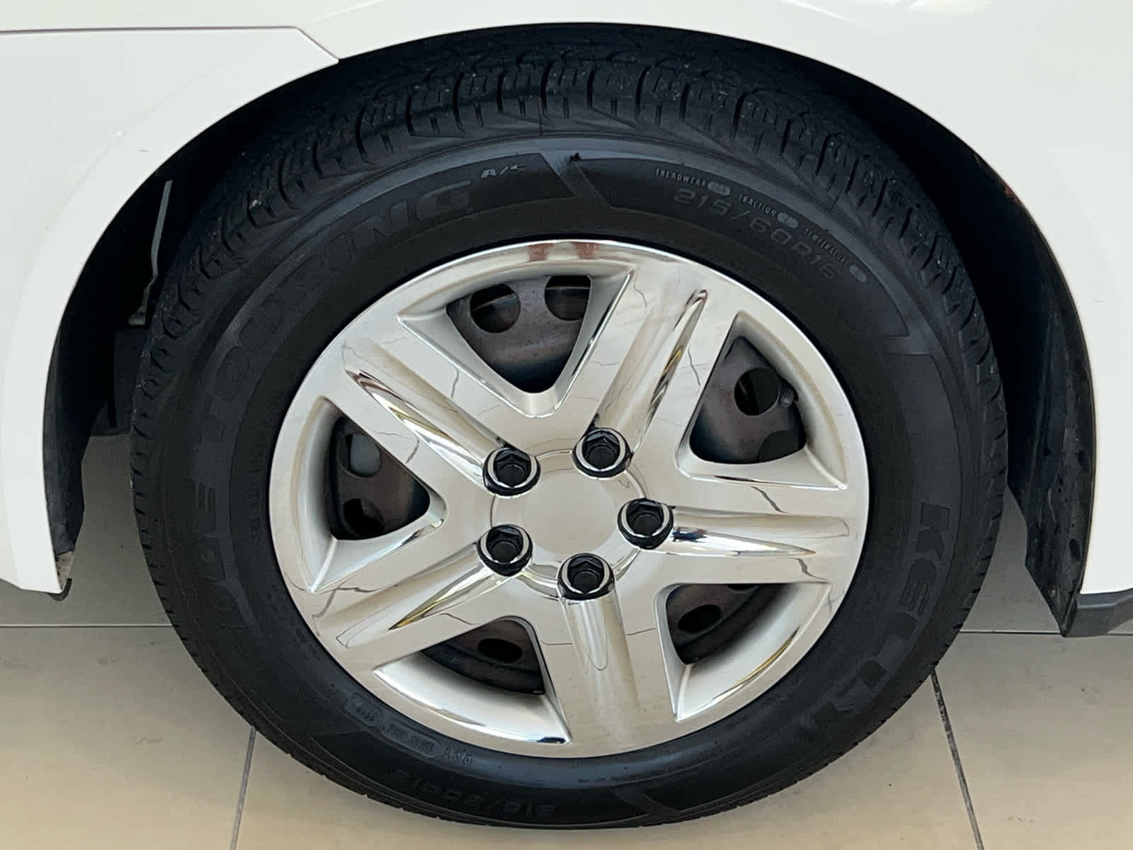 Used 2008 Pontiac G6 Value Leader FWD image 6