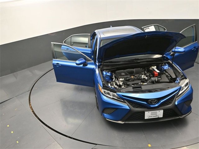 Used 2020 Toyota Camry SE image 26
