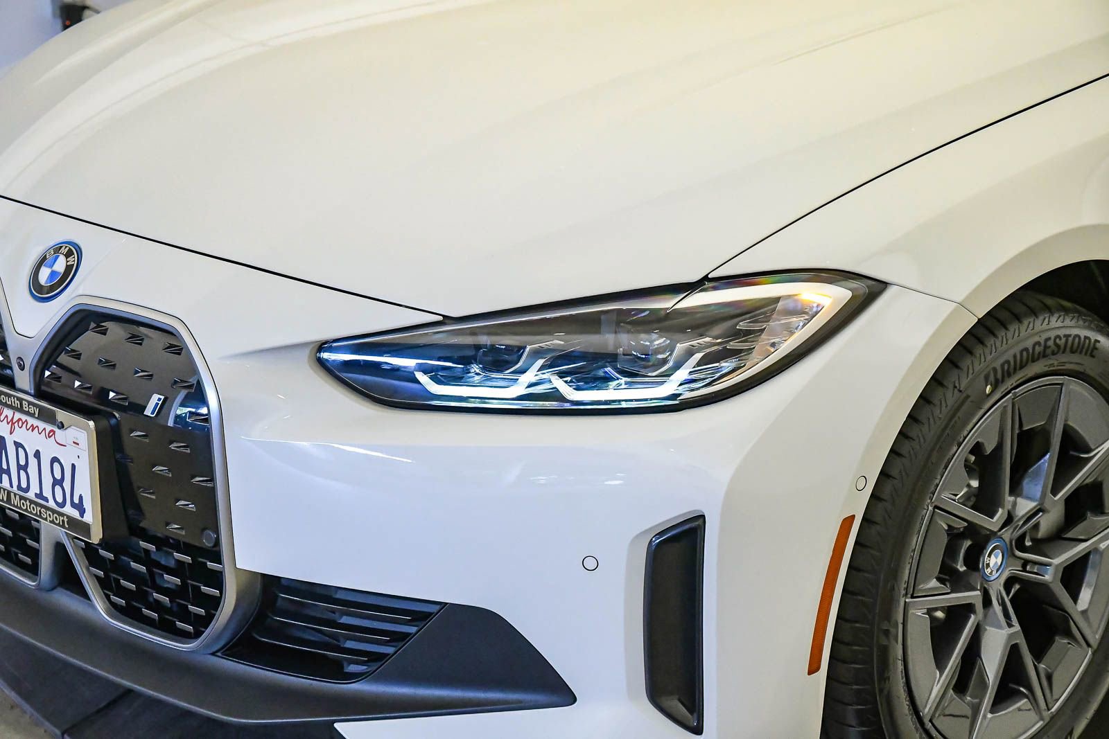 Certified 2023 BMW i4 eDrive35 w/ Premium Package RWD image 8