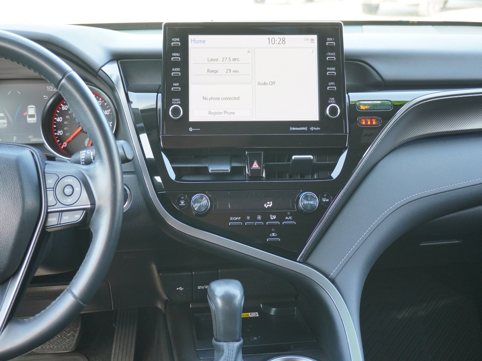 Used 2023 Toyota Camry XSE FWD image 16