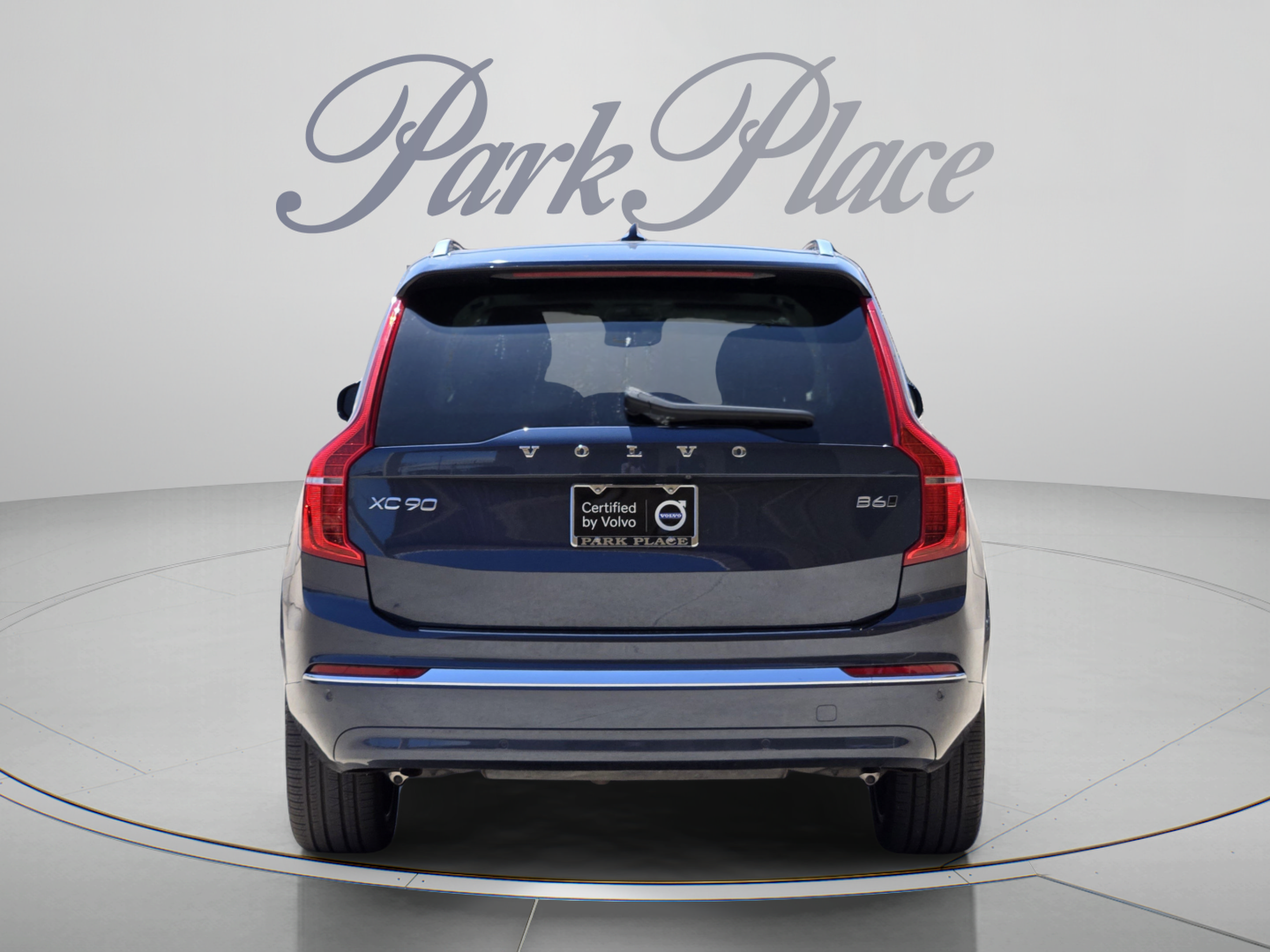 Used 2024 Volvo XC90 B6 Plus w/ Protection Package Premier AWD/4WD image 4