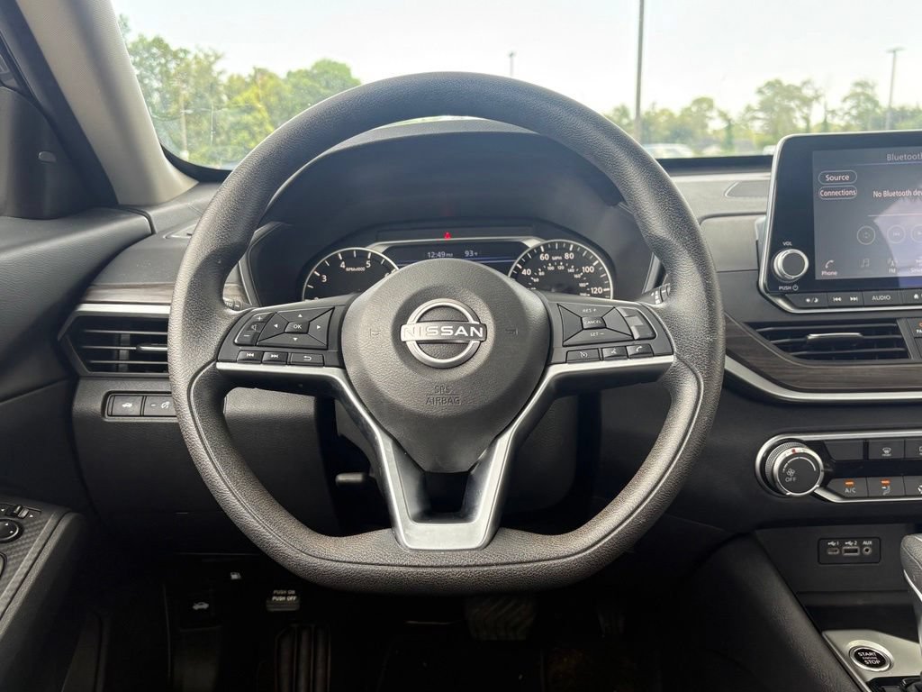 Used 2024 Nissan Altima 2.5 SV FWD image 22