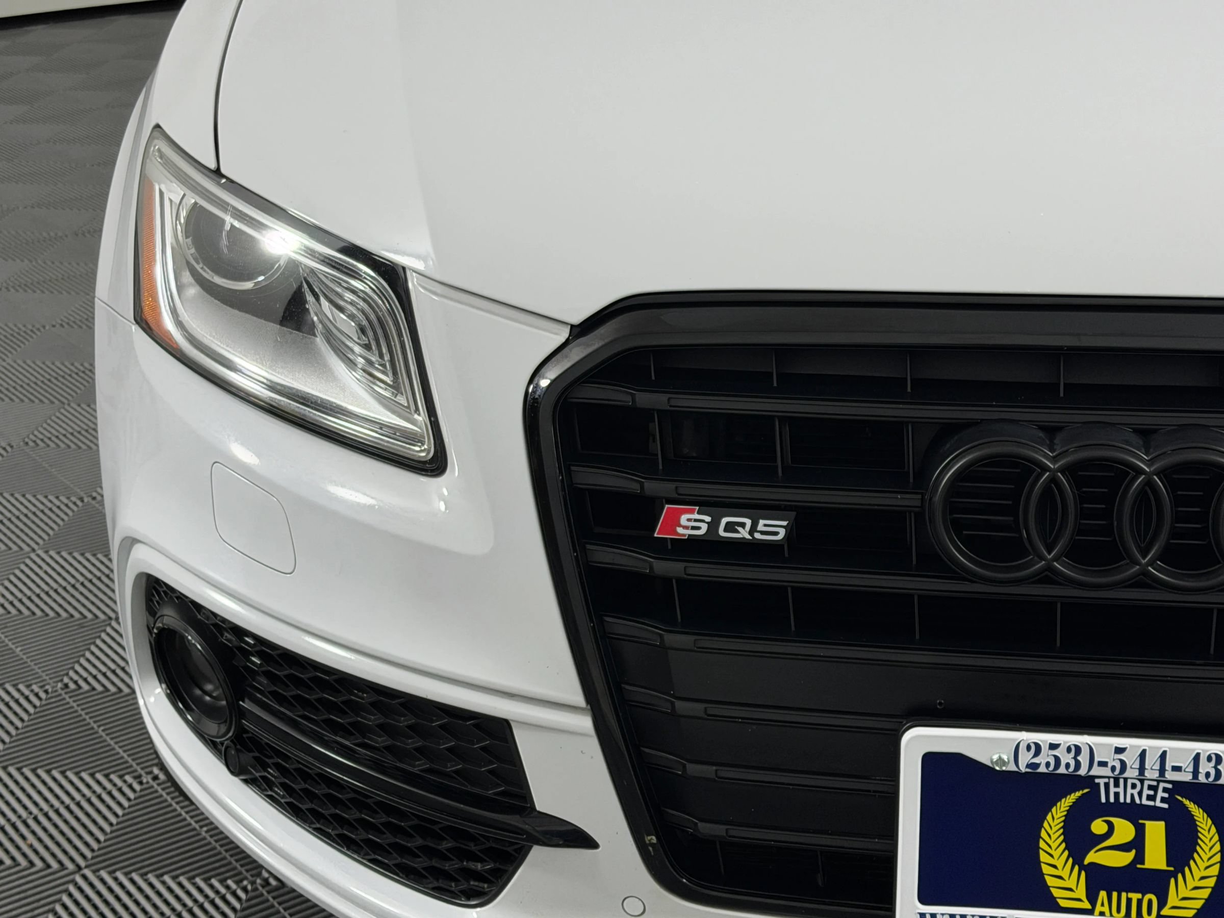 Used 2016 Audi SQ5 Premium Plus AWD/4WD image 5