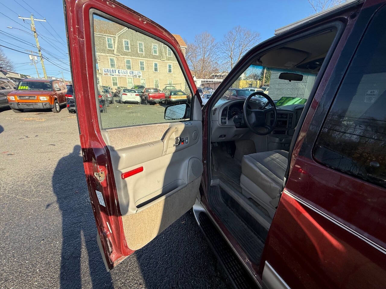 Used 2001 GMC Safari AWD image 8