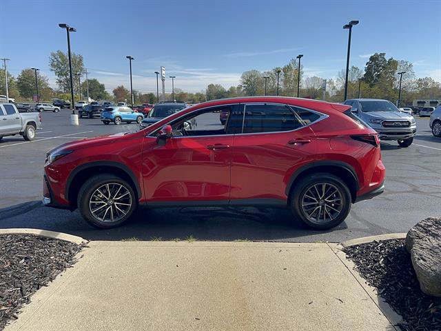 Used 2025 Lexus NX 350h AWD w/ Accessory Package (2T) image 5