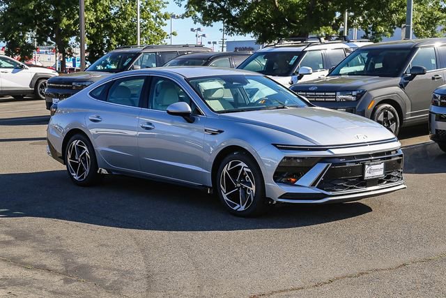 New 2026 Hyundai Sonata SEL FWD image 6