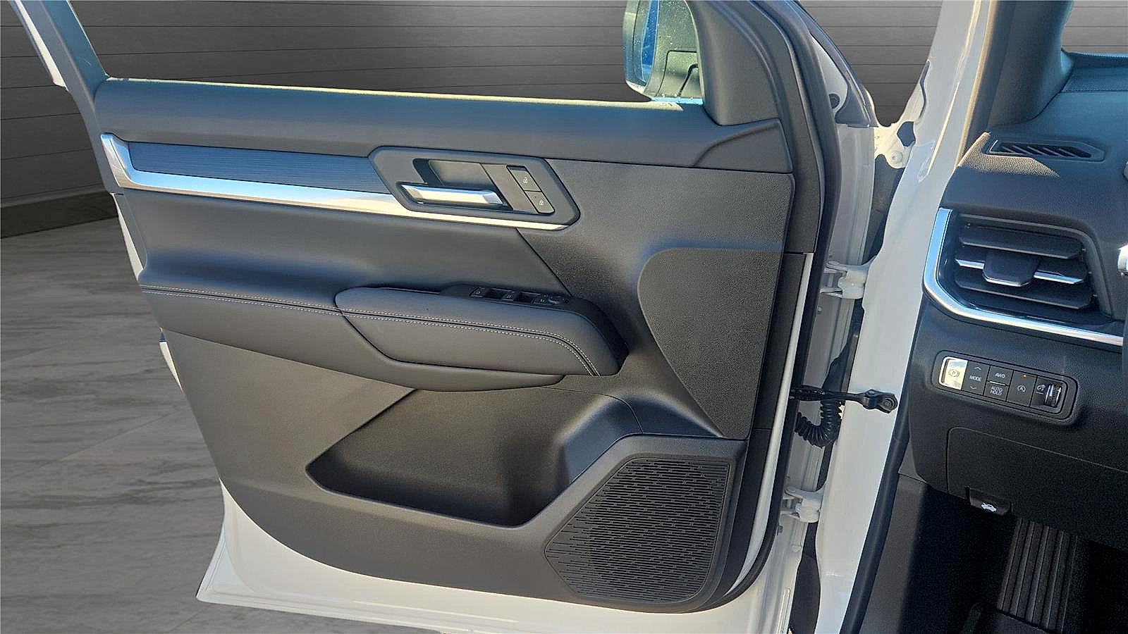 New 2026 GMC Terrain Elevation w/ Black Edition AWD/4WD image 30