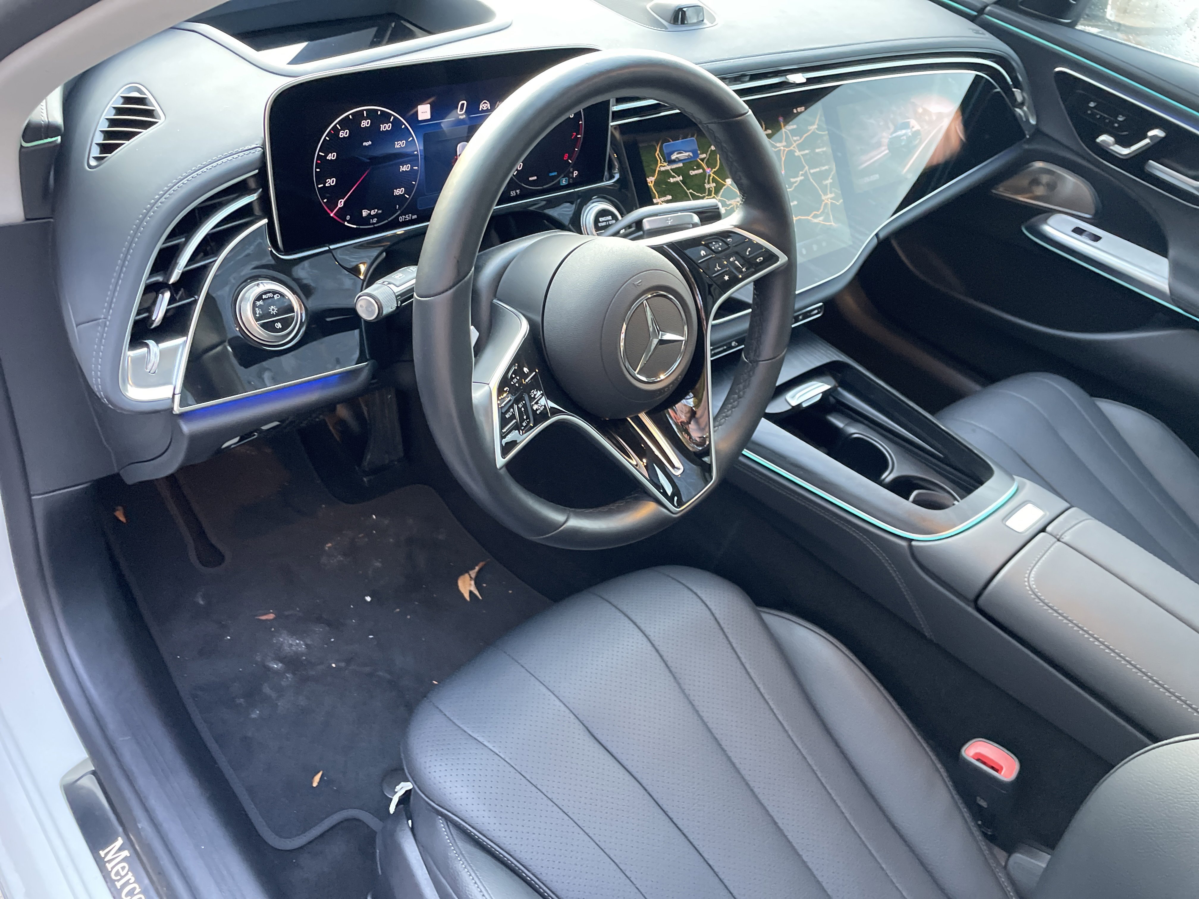 Used 2025 Mercedes-Benz E 350 4MATIC Sedan image 20
