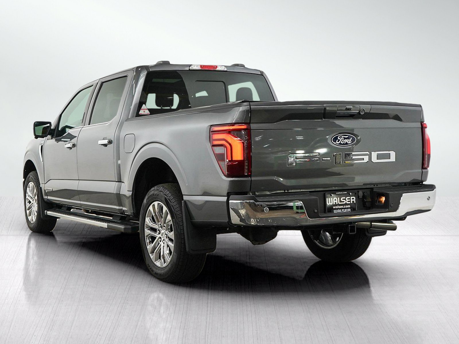 Used 2024 Ford F150 Lariat w/ Equipment Group 502A High AWD/4WD image 3