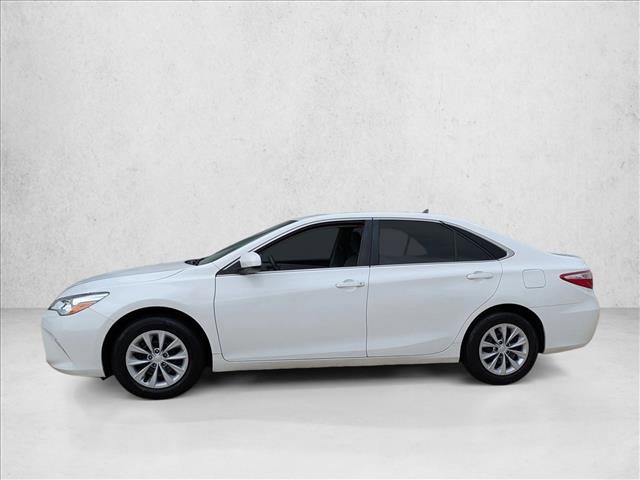 Used 2017 Toyota Camry LE image 9