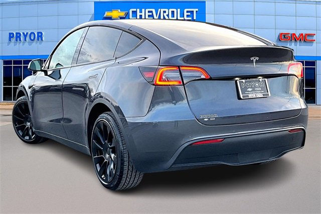 Used 2021 Tesla Model Y Long Range image 4