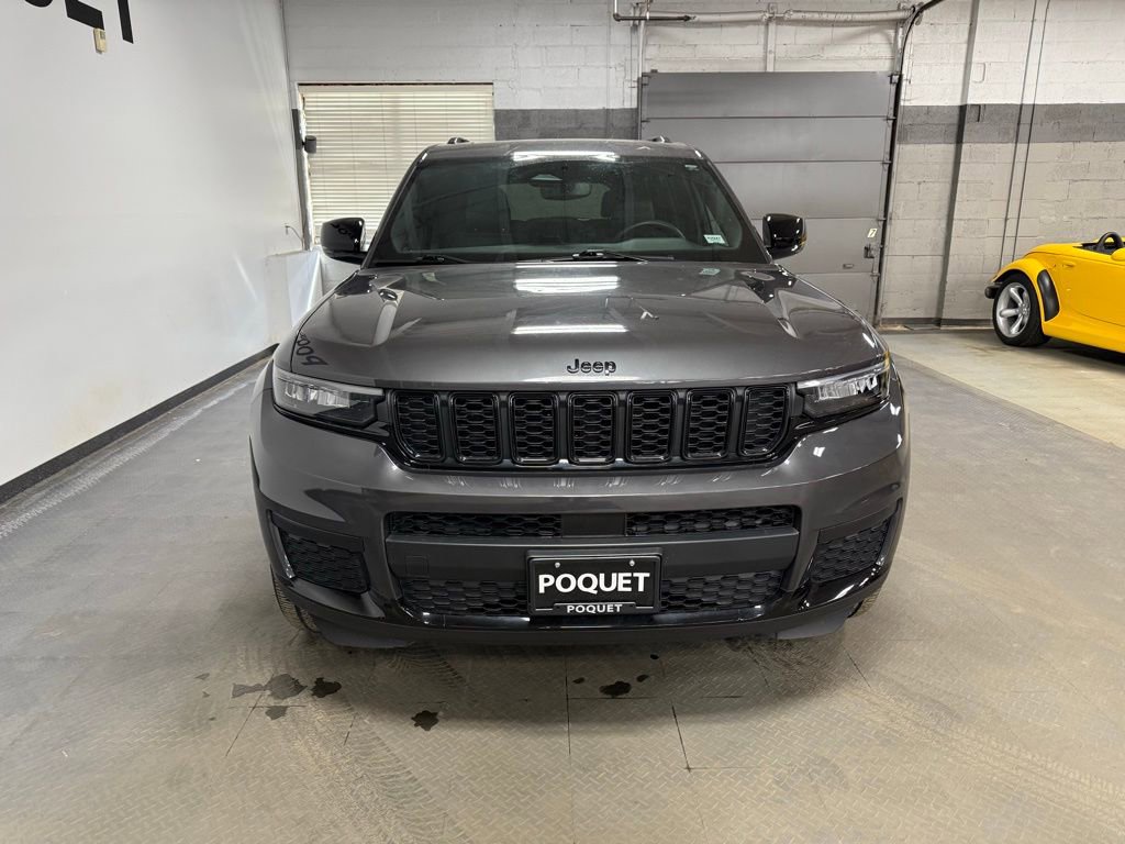 Used 2021 Jeep Grand Cherokee L Laredo AWD/4WD image 3
