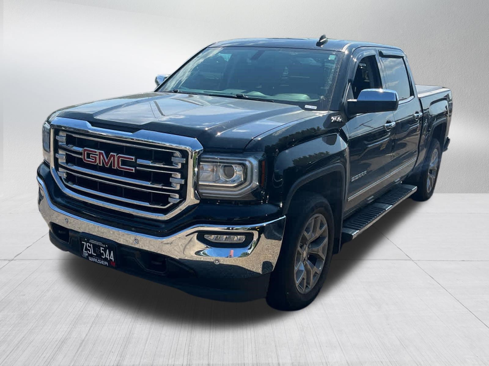 Used 2018 GMC Sierra 1500 SLT w/ SLT Premium Package AWD/4WD image 7