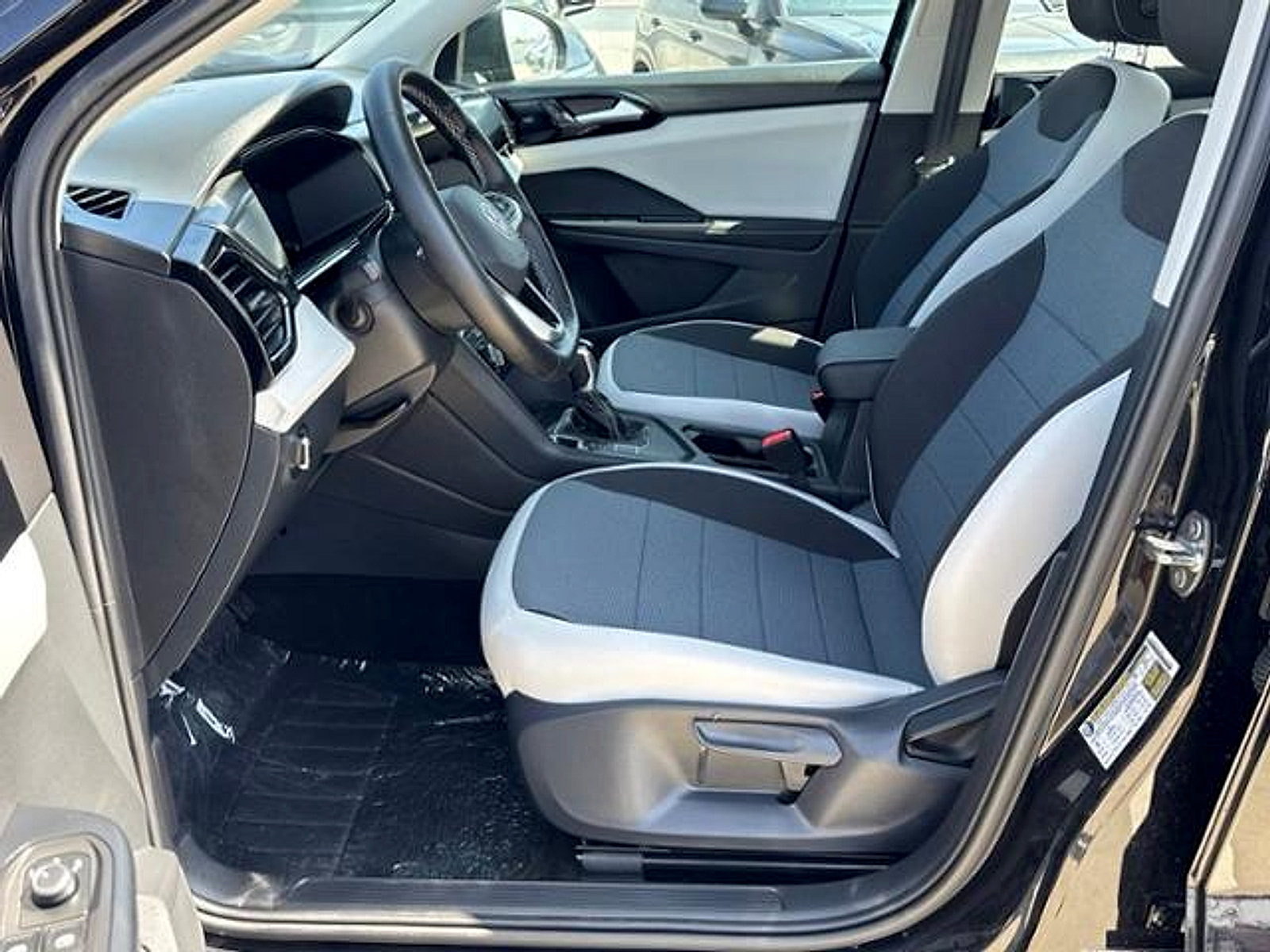 New 2026 Volkswagen Taos S FWD image 12