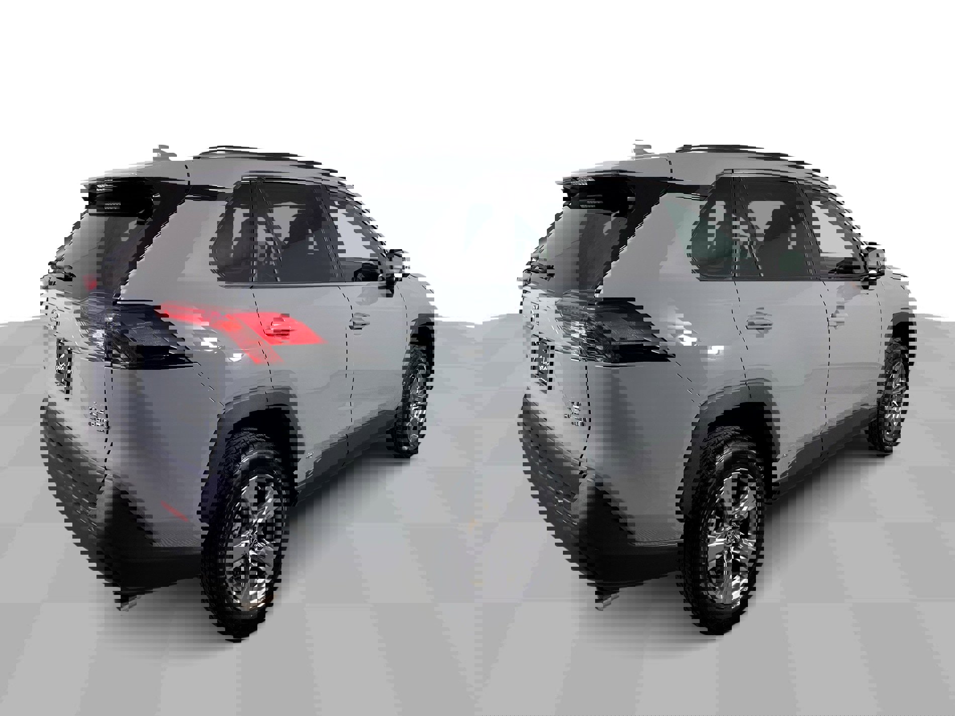 Used 2022 Toyota RAV4 XLE image 44