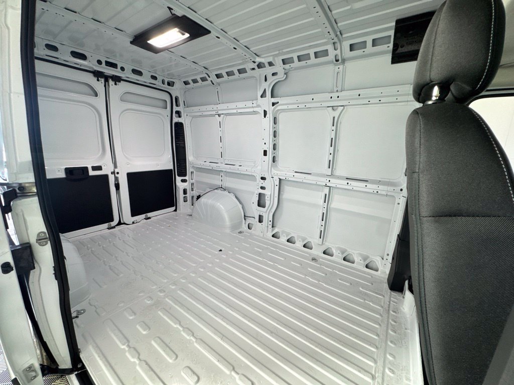 New 2027 RAM ProMaster 2500 FWD image 30