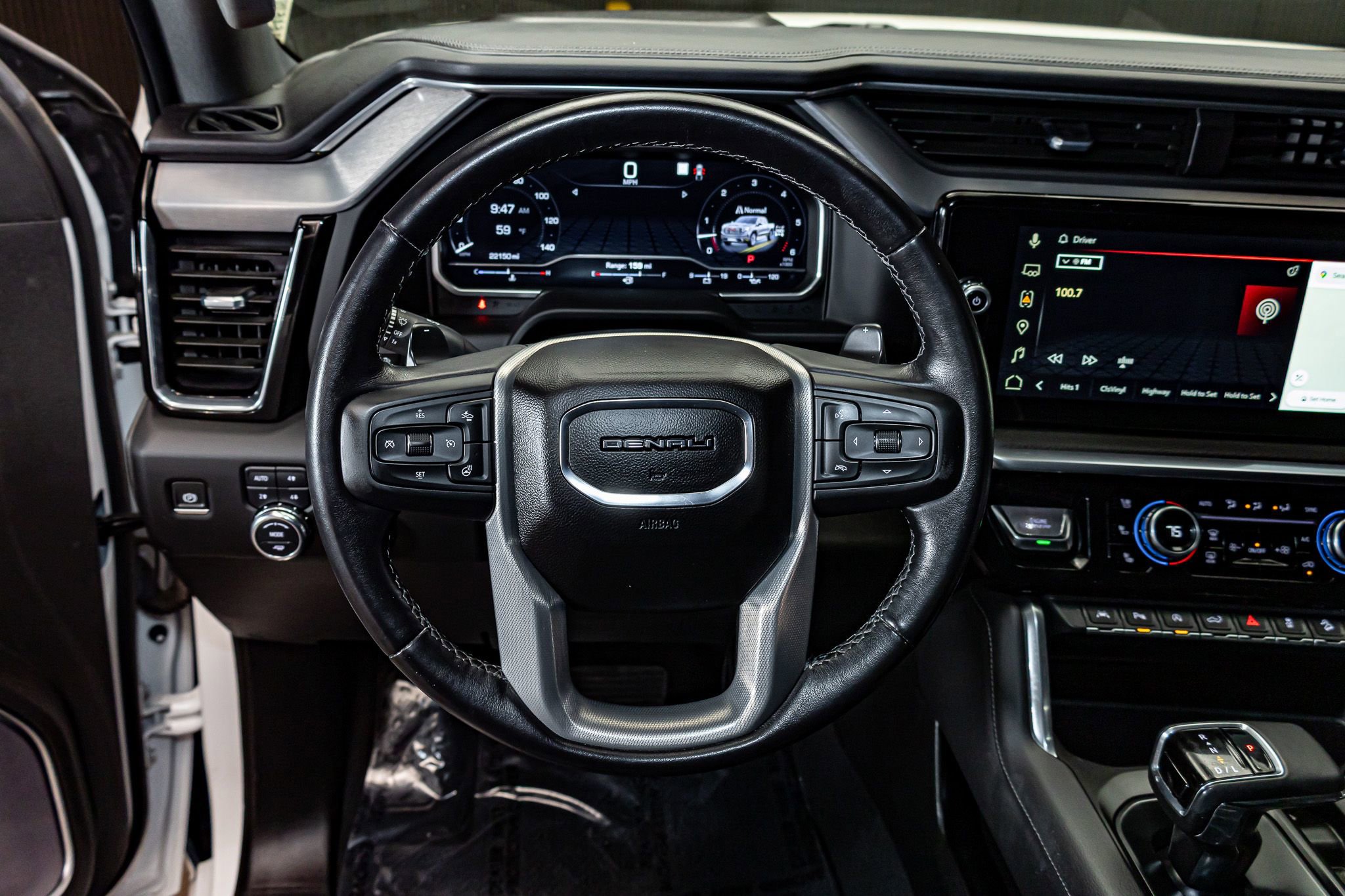 Used 2023 GMC Sierra 1500 Denali w/ Denali Reserve Package image 18