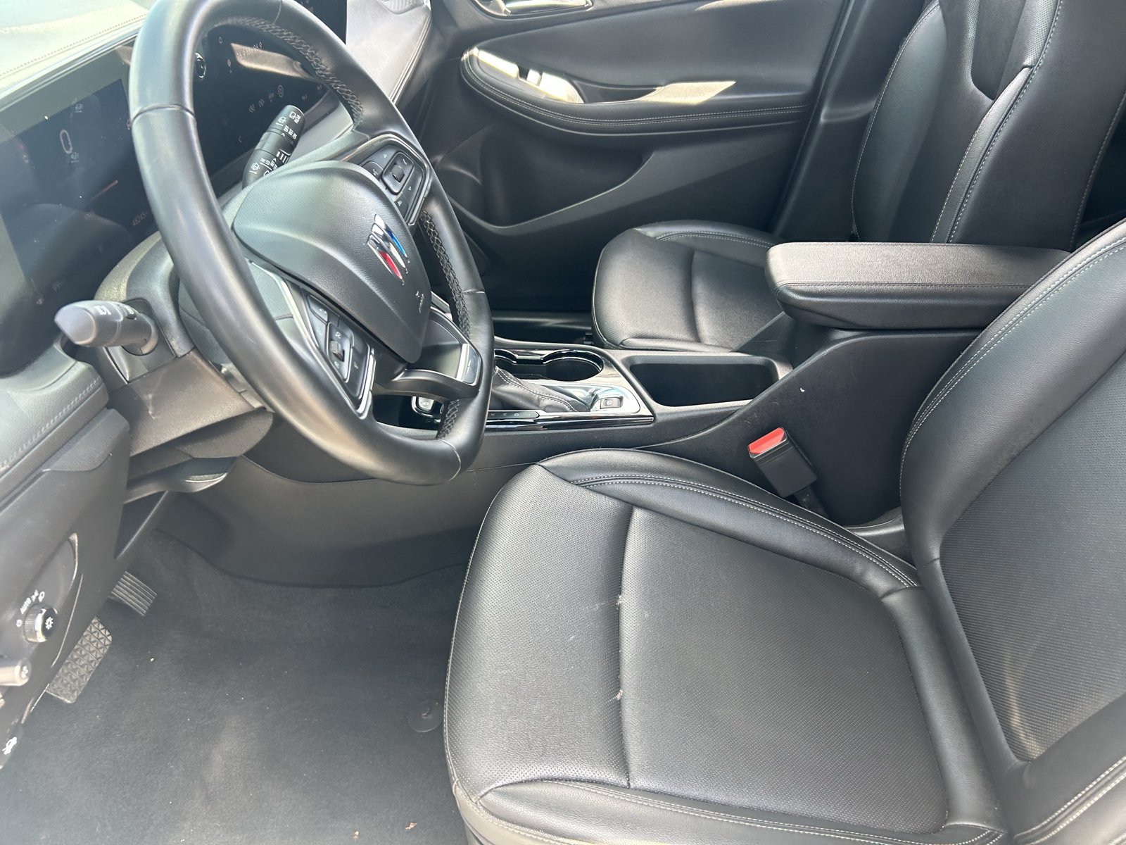 Certified 2024 Buick Encore GX Sport Touring AWD/4WD image 28