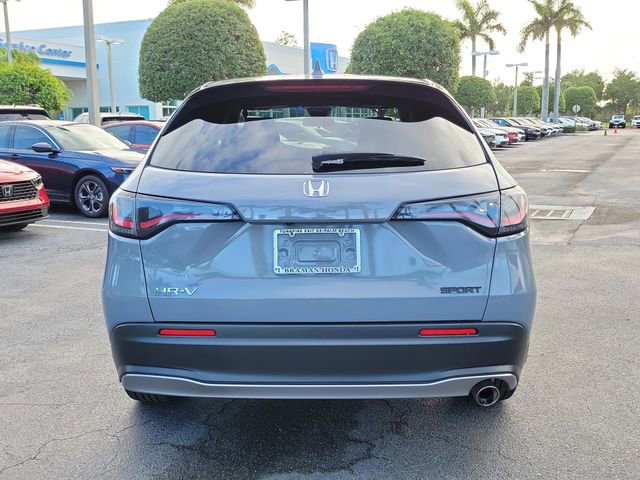 Certified 2025 Honda HR-V Sport image 5