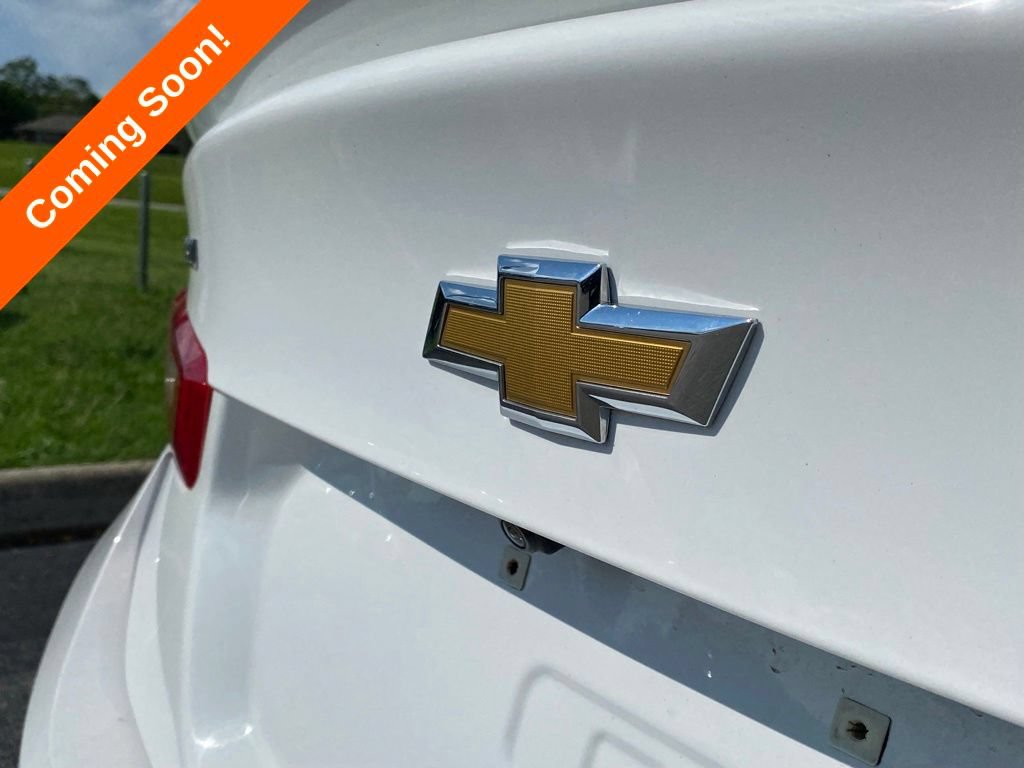 Used 2021 Chevrolet Malibu LS FWD image 11