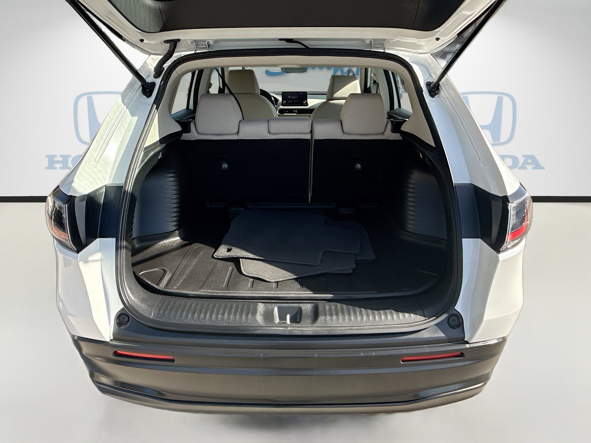 Certified 2025 Honda HR-V LX image 25