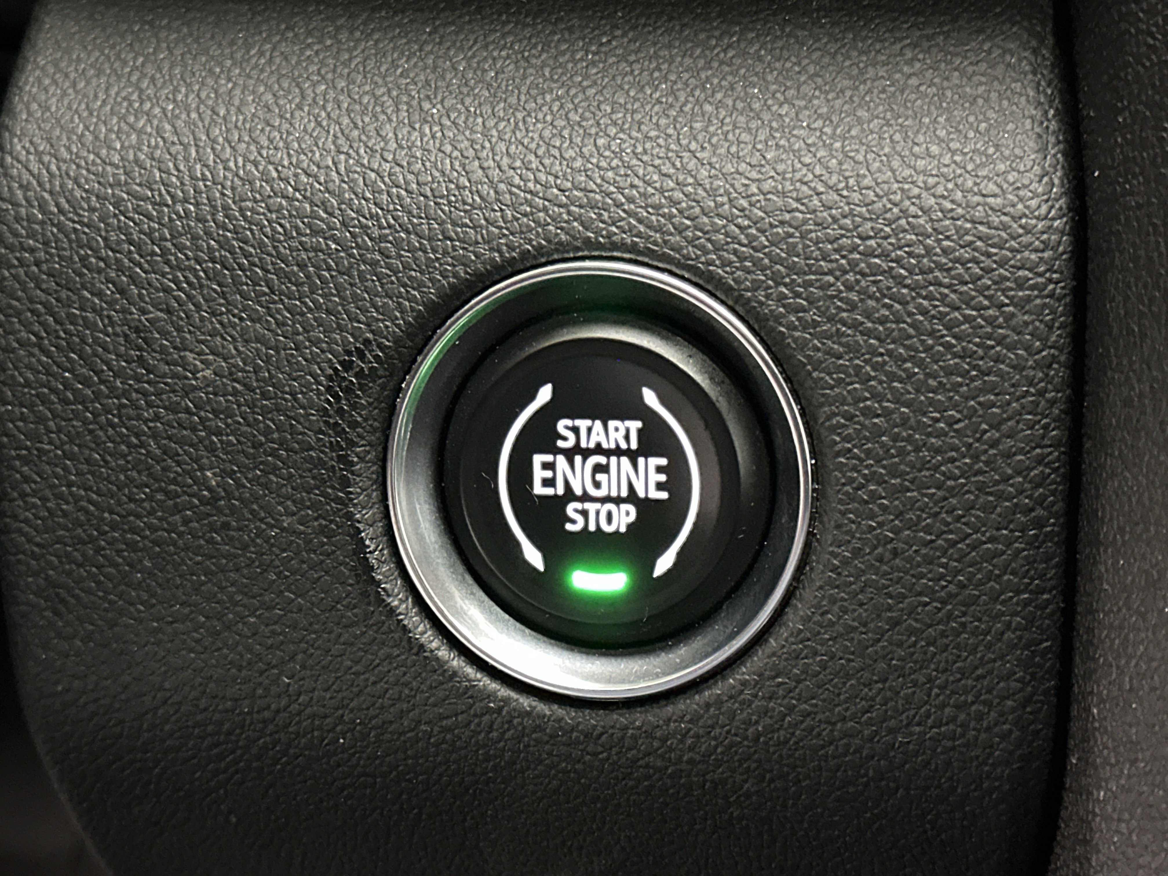 Used 2025 GMC Acadia Elevation FWD image 30