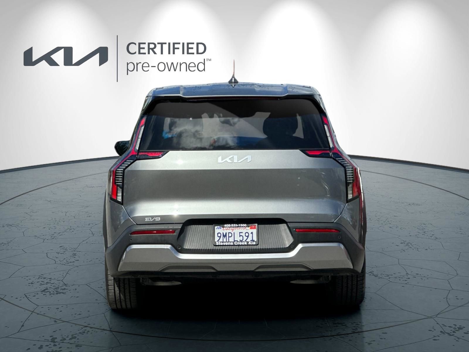 Certified 2024 Kia EV9 Light Long Range image 5