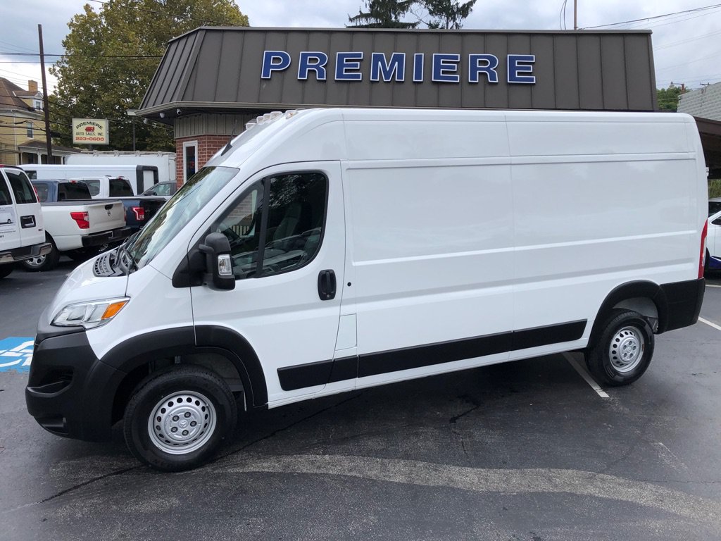 Used 2025 RAM ProMaster 2500 w/ Convenience Group