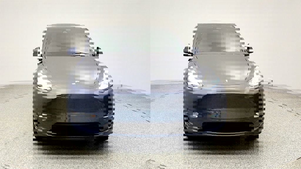 Used 2022 Tesla Model Y Performance image 2