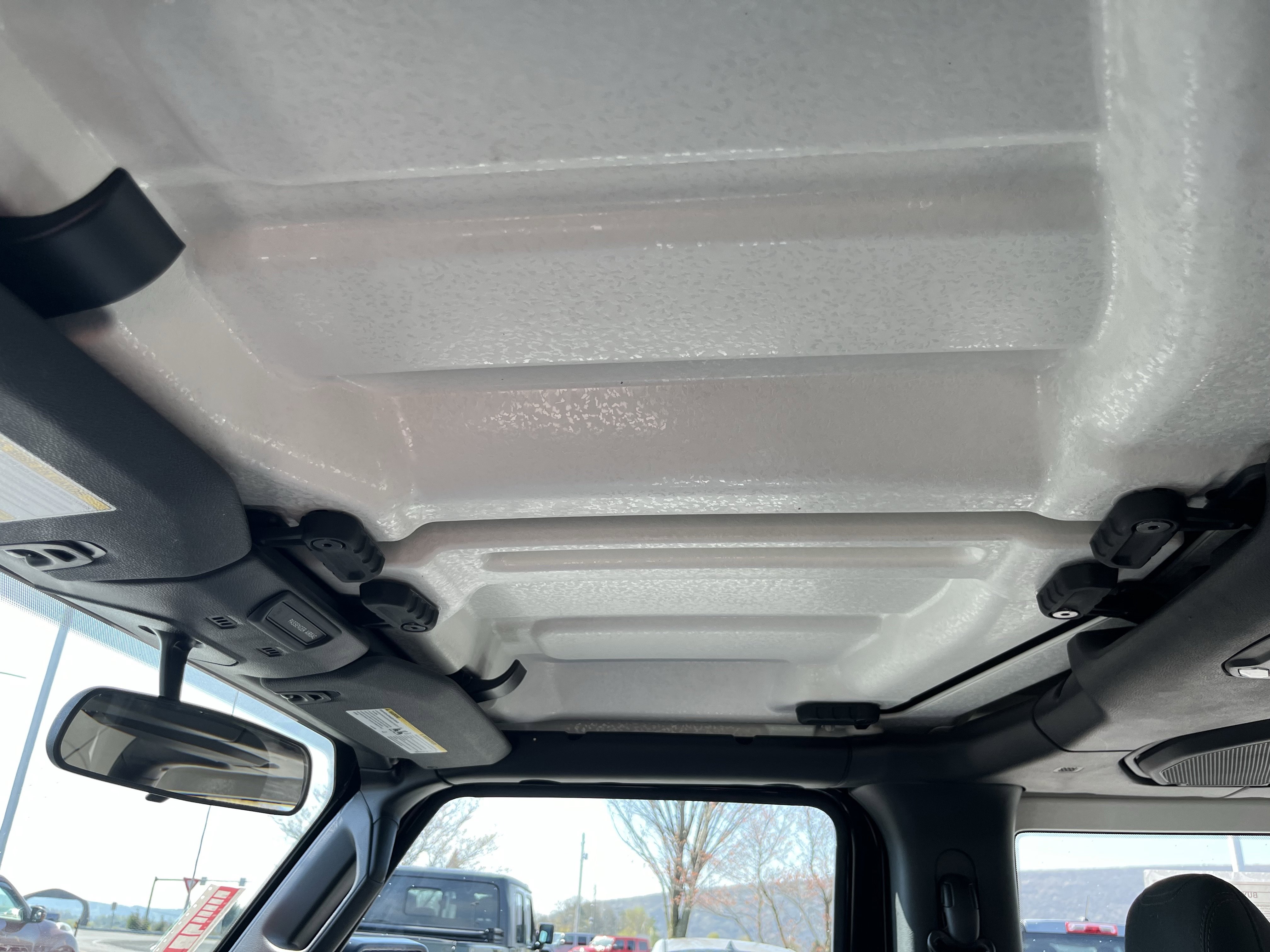 Used 2023 Jeep Wrangler Sport AWD/4WD image 15