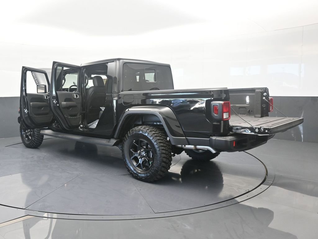 Used 2025 Jeep Gladiator Sport image 75