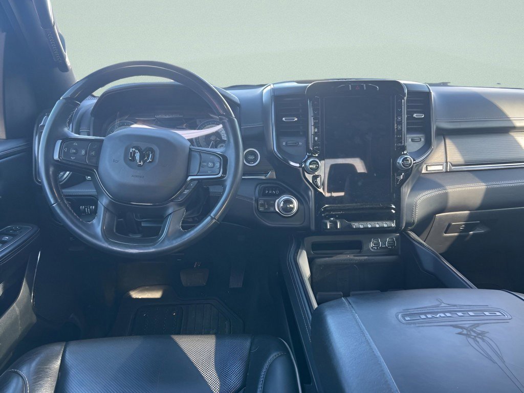 Used 2022 RAM 1500 Limited w/ Body-Colour Bumper Group image 18