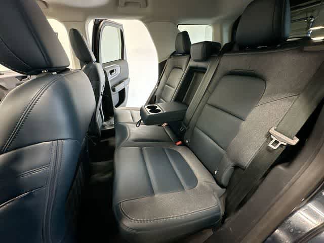 Used 2023 Ford Bronco Sport Outer Banks w/ Tech Package AWD/4WD image 19