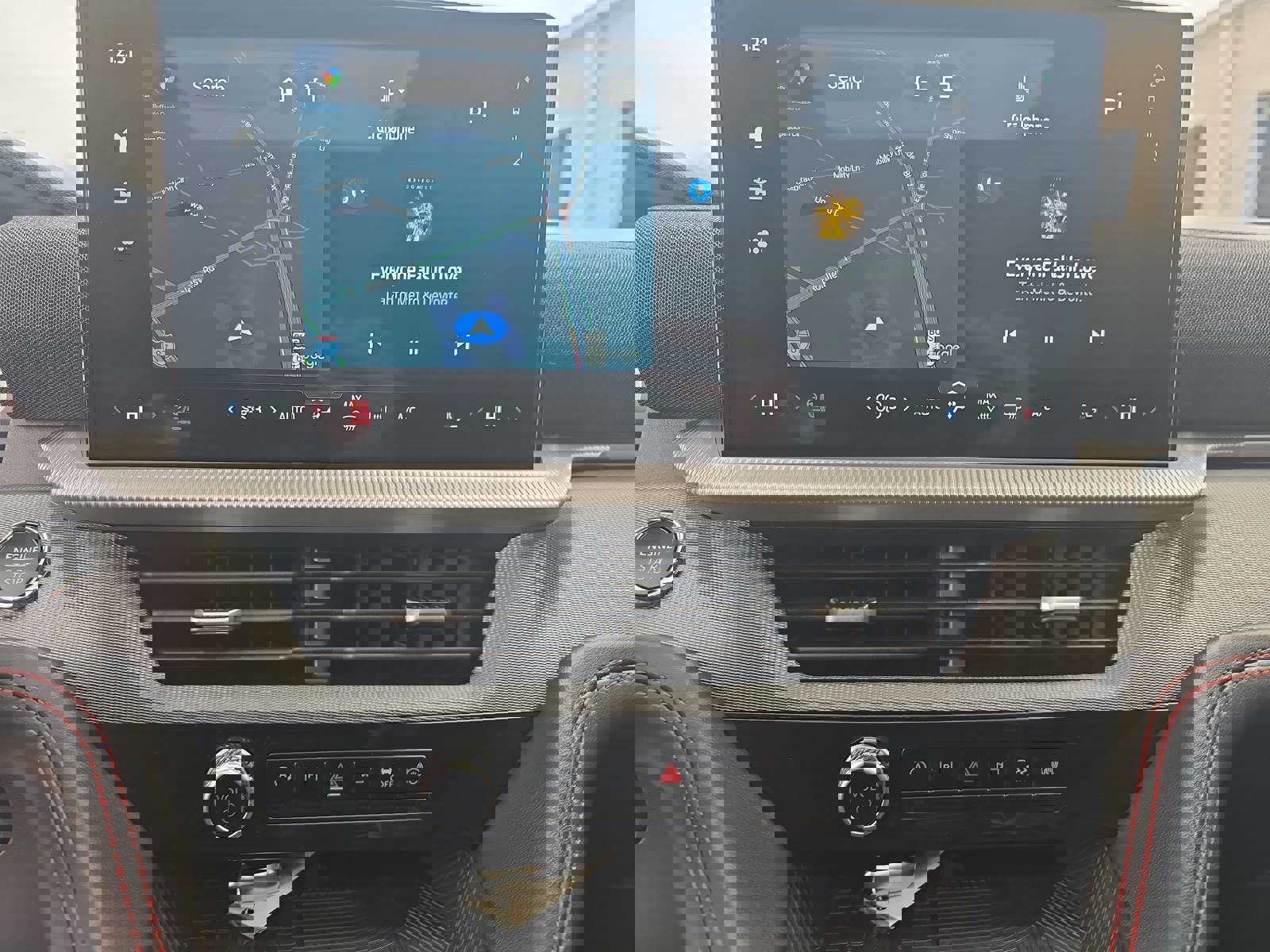 Used 2025 Ford Explorer ST w/ Sun And Sound Package image 23